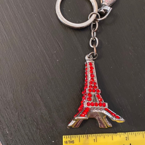 Eiffel Tower Keychain with Red Rhinestones - Picture 5 of 6